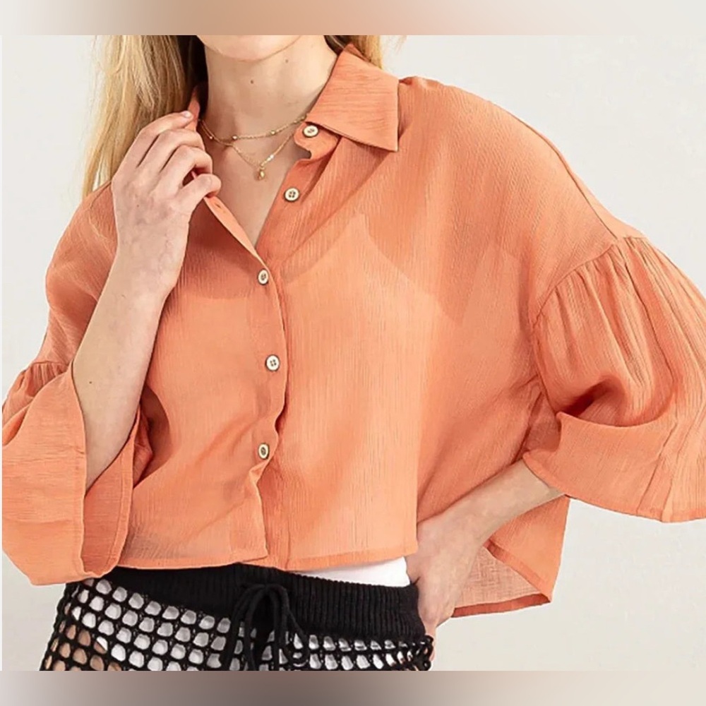 Hyfve Peach Cropped 3/4 Sleeve Button-Up Women's Top - NWOT - Size M